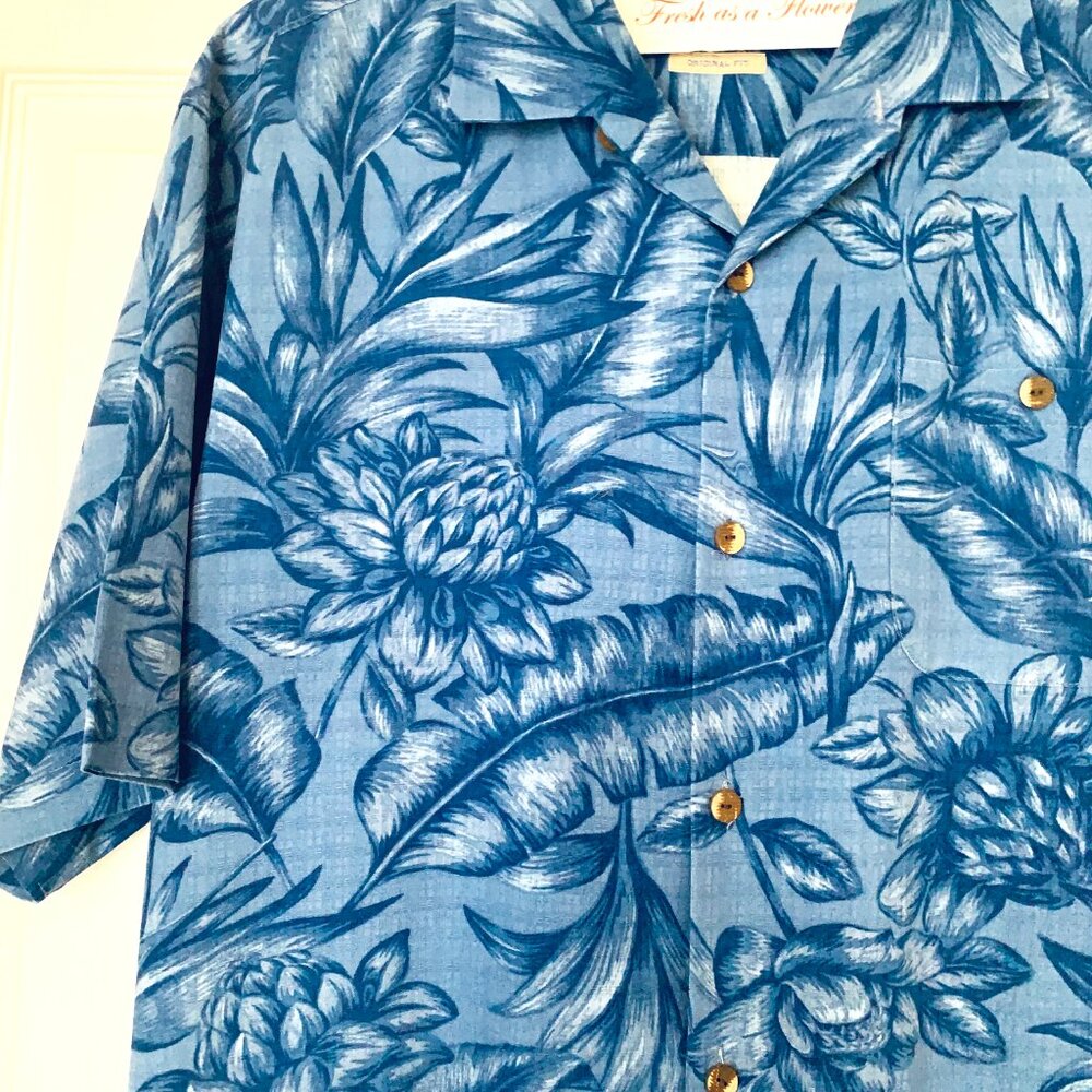 TOMMY BAHAMA Tropical Silk Short Sleeve  Camp Shirt XL